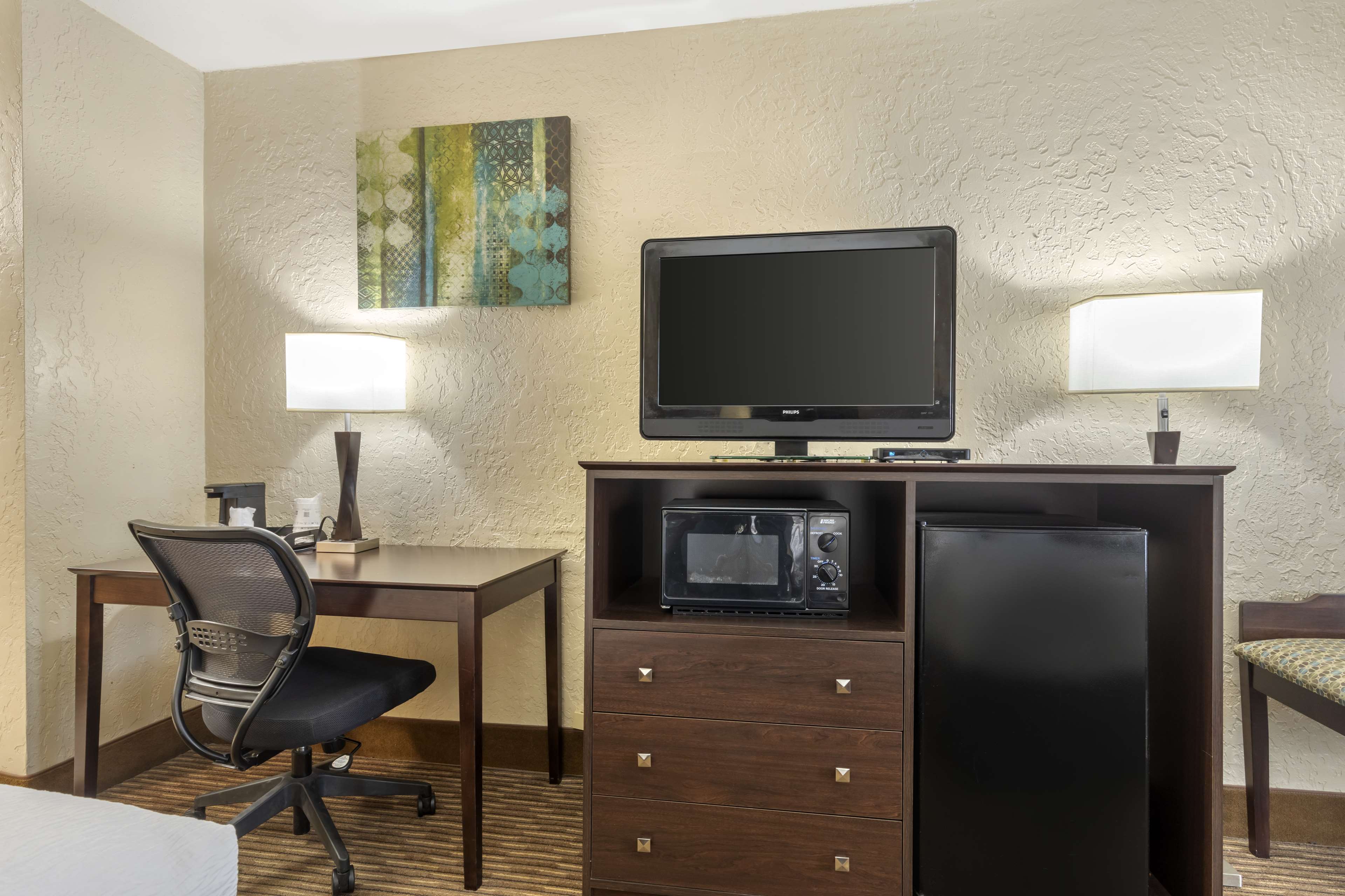 Best Western Of Hope Room Type - 2 Double Beds, Non-Smoking, High Speed Internet Access, Microwave And Refrigerator, Coffee Maker, Ir