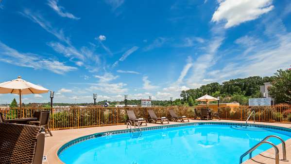 Pool - Best Western Inn Van Buren - I-40, Exit 5