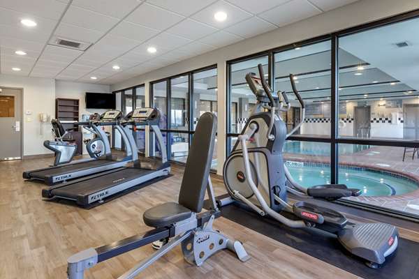Fitness/ Exercise Room - Best Western Plus Castlerock Inn & Suites Bentonville