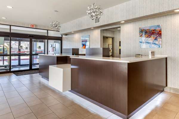  - Best Western Plus Castlerock Inn & Suites Bentonville