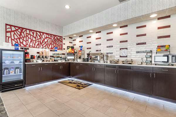 Amenities - Best Western Plus Castlerock Inn & Suites Bentonville