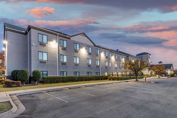 Exterior view - Best Western Plus Castlerock Inn & Suites Bentonville