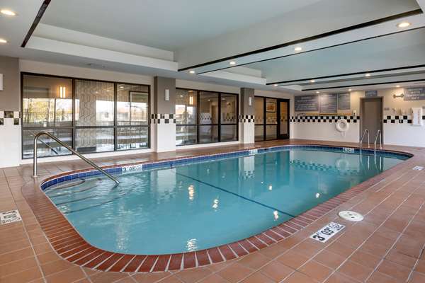 Pool - Best Western Plus Castlerock Inn & Suites Bentonville