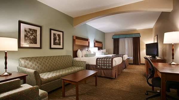 Suite - Best Western Plus Texarkana Inn & Suites - I-30, Exit 1