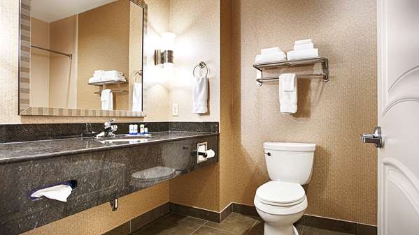  - Best Western Plus Texarkana Inn & Suites - I-30, Exit 1