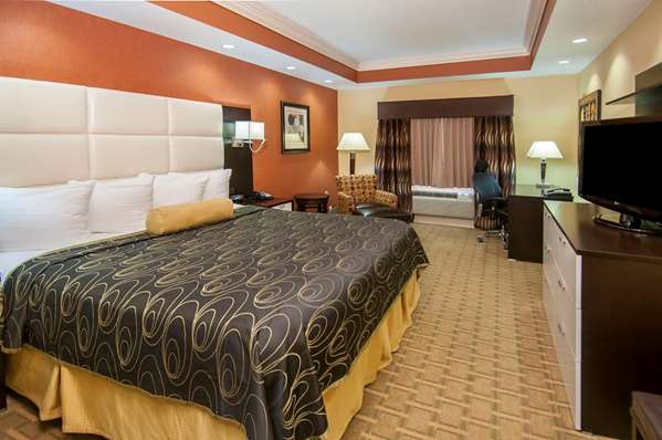  - Best Western Plus JFK Inn & Suites North Little Rock - I-40, Exit 153