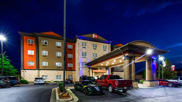 Exterior view - Best Western Plus JFK Inn & Suites North Little Rock - I-40, Exit 153