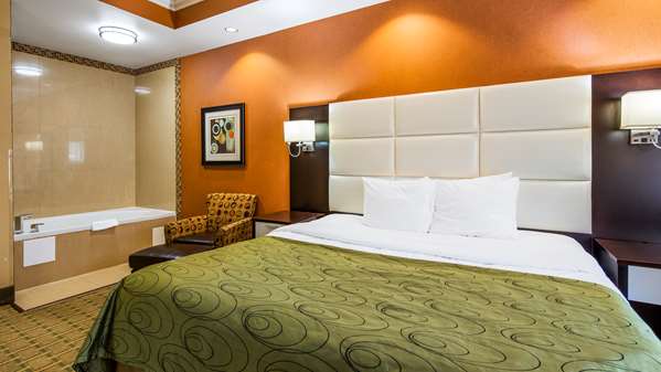 Suite - Best Western Plus JFK Inn & Suites North Little Rock - I-40, Exit 153
