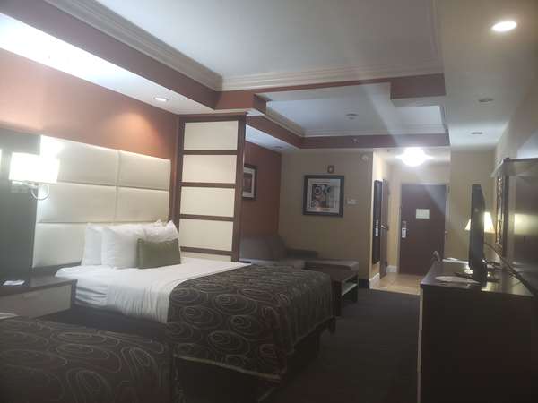  - Best Western Plus JFK Inn & Suites North Little Rock - I-40, Exit 153