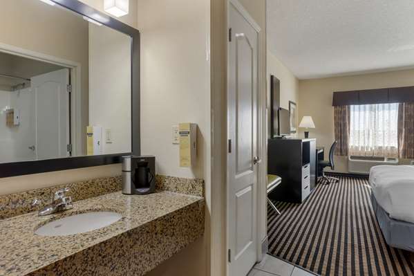  - Best Western Plus Searcy Inn