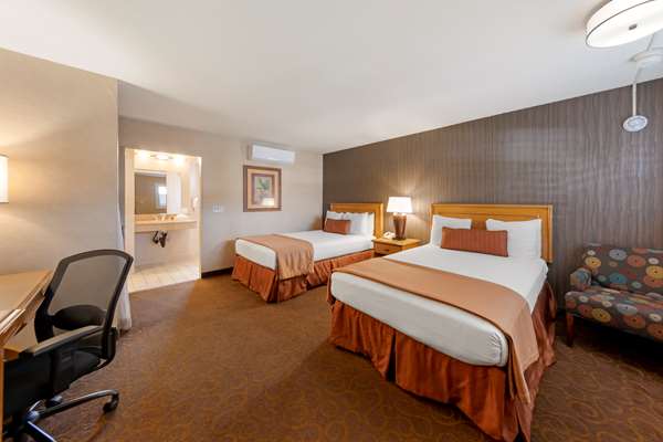  - Best Western Plus Pavilions Anaheim - I-5, Exit 109