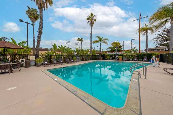 Pool - Best Western Plus Pavilions Anaheim - I-5, Exit 109