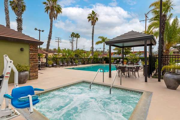 Pool - Best Western Plus Pavilions Anaheim - I-5, Exit 109