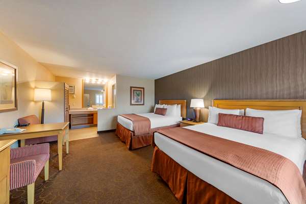 - Best Western Plus Pavilions Anaheim - I-5, Exit 109