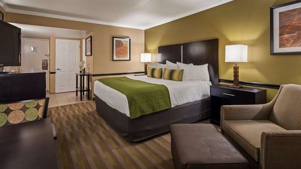  - Best Western Motor Inn Canoga Park