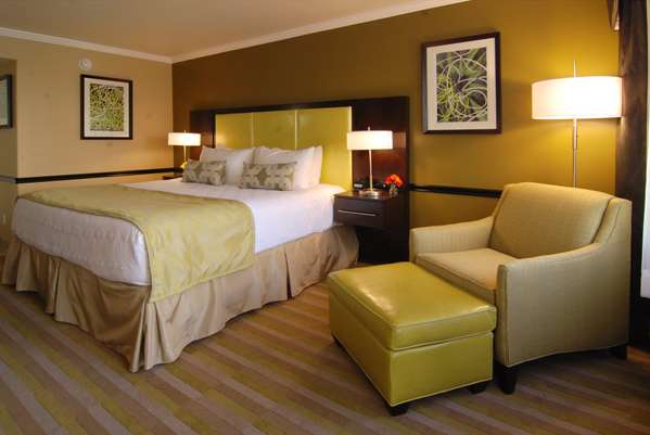  - Best Western Motor Inn Canoga Park