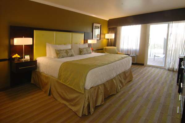  - Best Western Motor Inn Canoga Park
