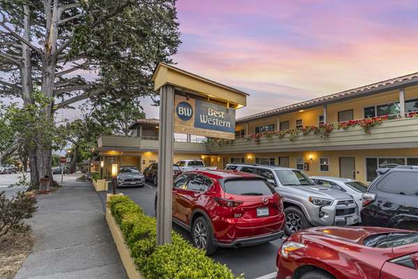Exterior view - Best Western Town House Lodge Carmel