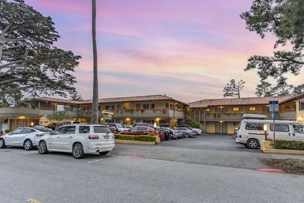 Exterior view - Best Western Town House Lodge Carmel