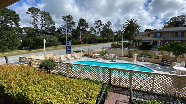 Pool - Best Western Park Crest Motel Monterey