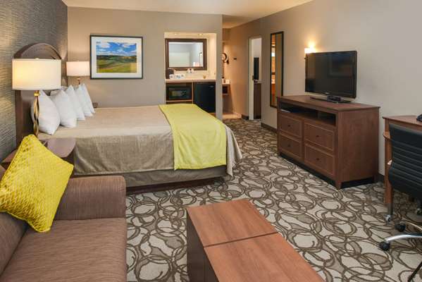 Suite - Best Western Plus Black Oak Lodge Paso Robles
