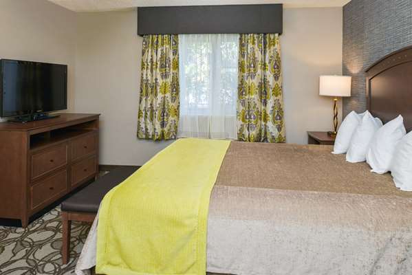 Suite - Best Western Plus Black Oak Lodge Paso Robles