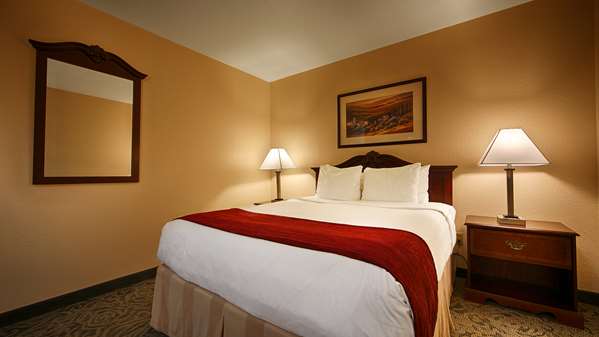  - Best Western Petaluma Inn - CA 116, Exit 474