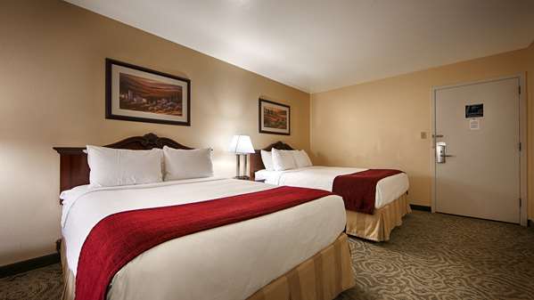  - Best Western Petaluma Inn - CA 116, Exit 474