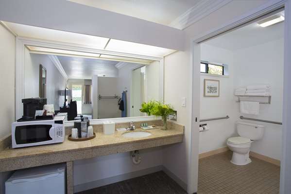  - Best Western Garden Inn Santa Rosa