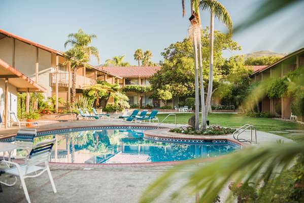 Pool - Best Western Plus Pepper Tree Inn Santa Barbara
