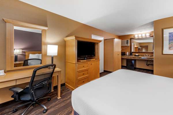  - Best Western Plus Stovall's Inn Anaheim