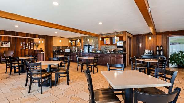 Restaurant - Best Western Vista Manor Fort Bragg