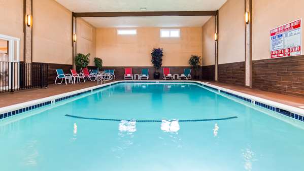 Pool - Best Western Vista Manor Fort Bragg
