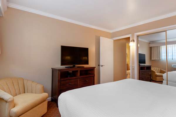 Suite - Best Western Plus Encina Inn Santa Barbara