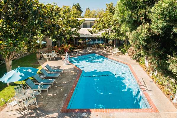 Pool - Best Western Plus Encina Inn Santa Barbara