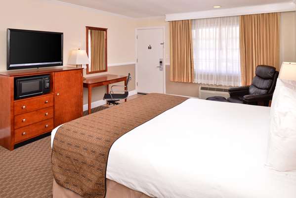  - Best Western Inn San Juan Capistrano - I-5, Exit 82