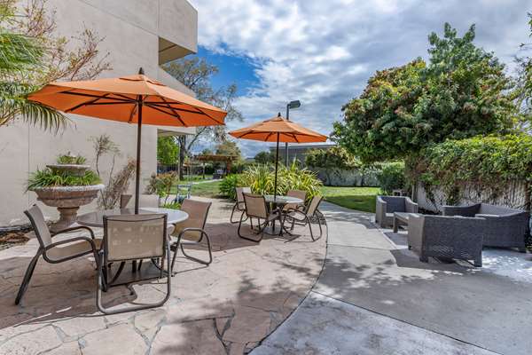 Exterior view - Best Western Plus Garden Court Inn Fremont - I-880, Exit 17