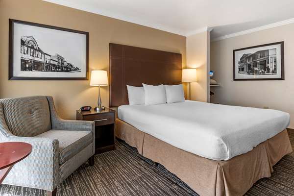  - Best Western Plus Garden Court Inn Fremont - I-880, Exit 17