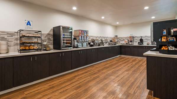 Amenities - Best Western Yacht Harbor Hotel San Diego