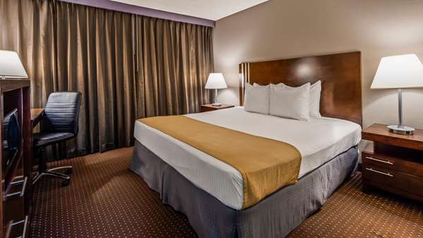  - Best Western Yacht Harbor Hotel San Diego