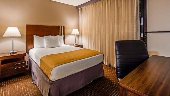  - Best Western Yacht Harbor Hotel San Diego
