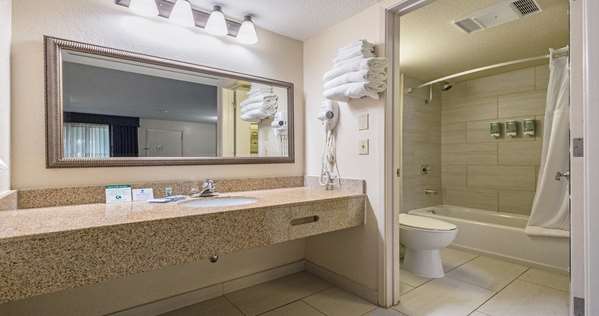  - Best Western Roseville Inn - I-80, Exit 103