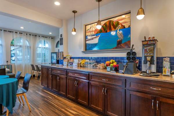 Amenities - Best Western San Marcos Inn Morro Bay