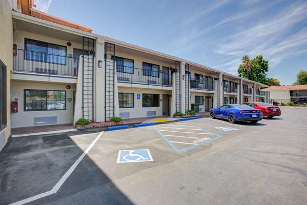 Exterior view - Best Western Sandman Inn Sacramento - I-5, Exit 520