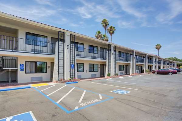 Exterior view - Best Western Sandman Inn Sacramento - I-5, Exit 520