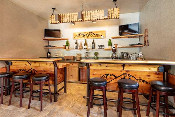 Restaurant - Best Western Plus Tree House Inn Mt Shasta - I-5, Exit 738