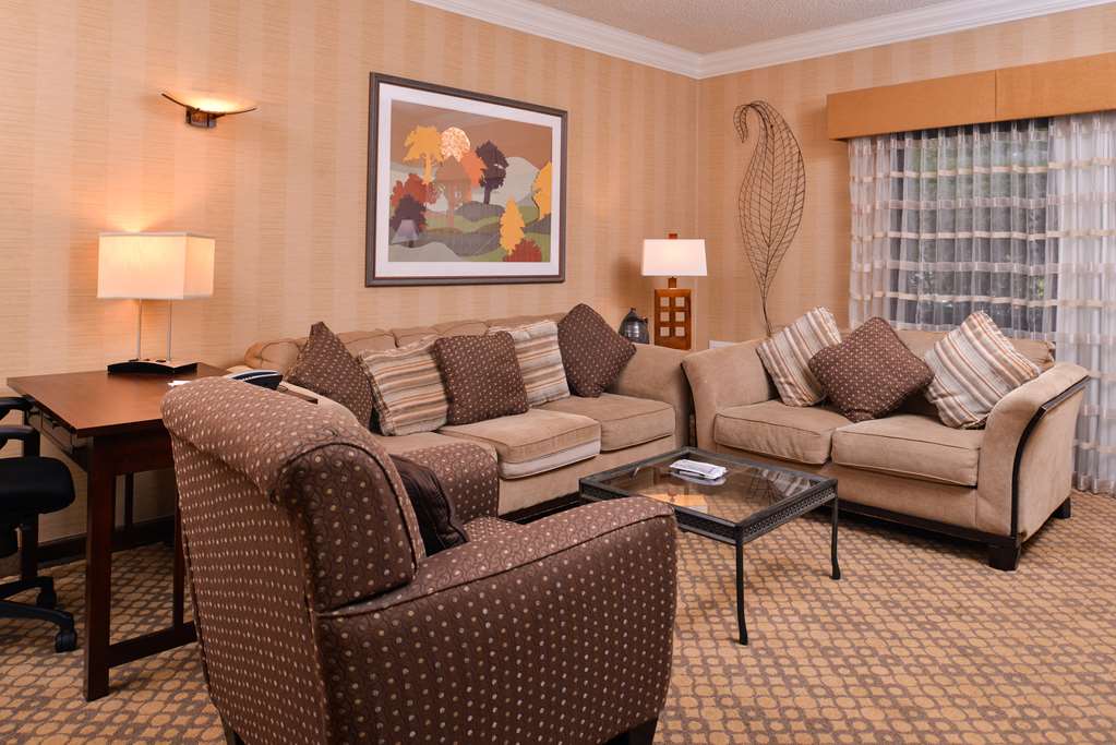 Best Western Corte Madera Inn-guestroom-Guest Room,King bed,Suite,Indoor/Interior,On-Site.jpg