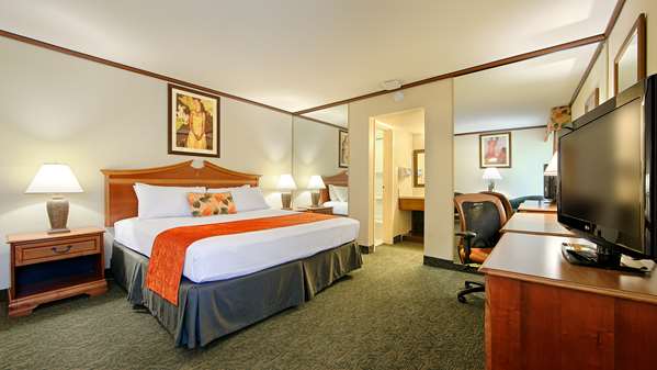 - Best Western Seven Seas Inn San Diego - I-8, Exits 4A & 4B