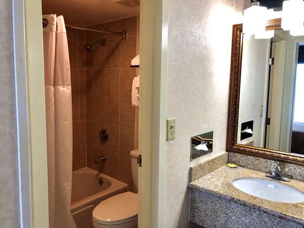 Suite - Best Western Plus Grosvenor SFO Airport Hotel