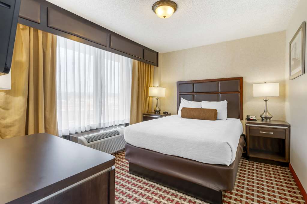 Best Western Plus Grosvenor Airport Hotel, photo 5